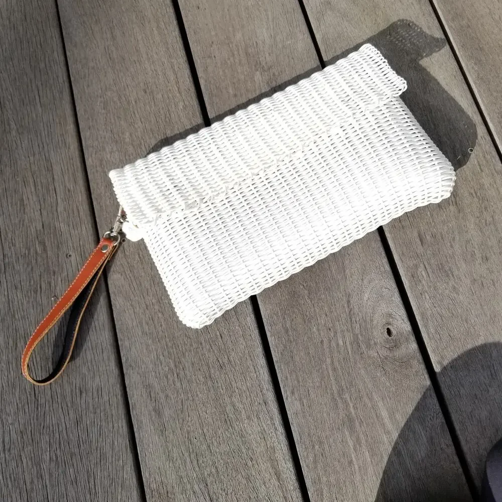Salvi Earth Lia Clutch Purse White Plastic w/Handle 11.5 x 7 Recyled Sustainable